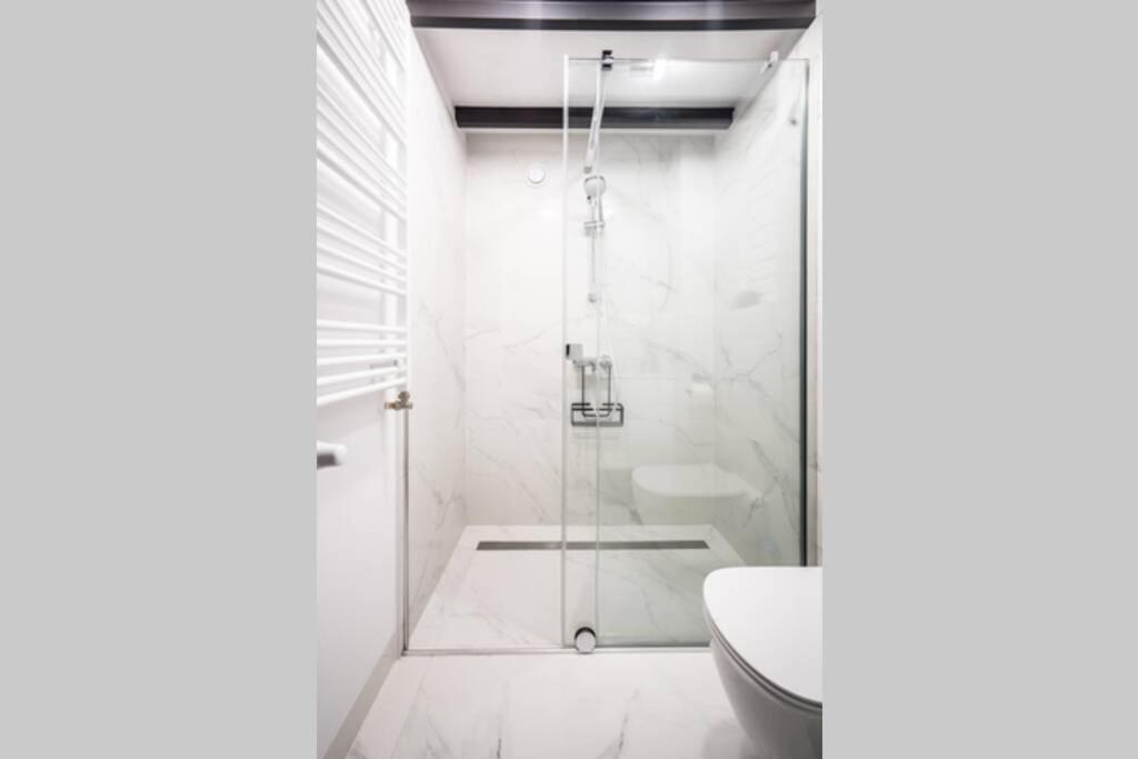 5Eco Apart Pearl Jagiellonska 27 Warszawa Old Town Luaran gambar